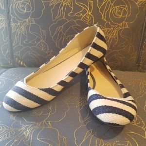 Denim Blue/Creamy White flats